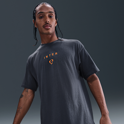 Inter Milan Men's Nike Total 90 Soccer T-Shirt. Nike.com